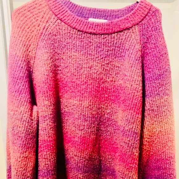 Colourful sweater - Picture 1 of 2